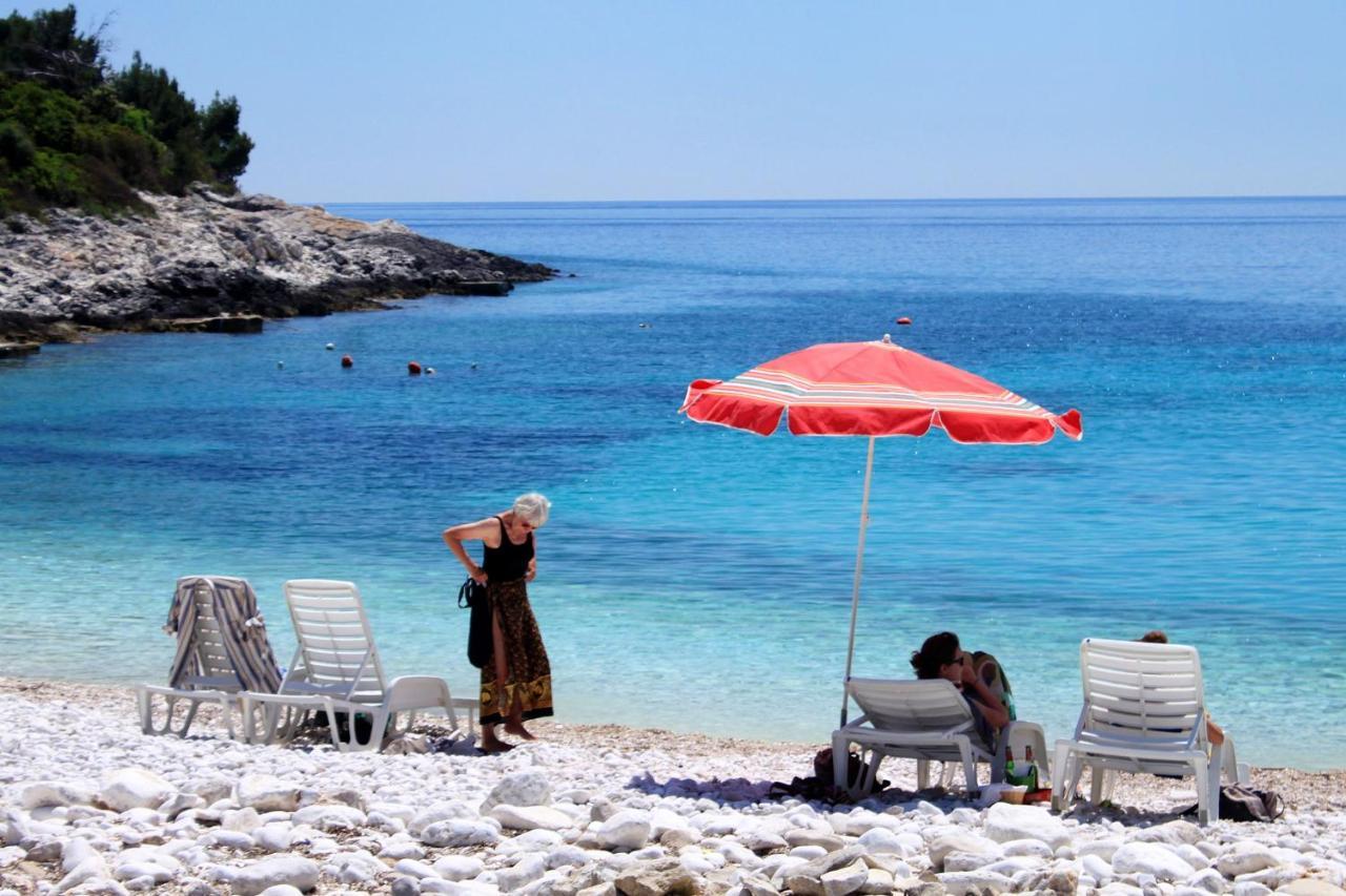 Apartments By The Sea Hvar - 10430 Hvar Town Exterior photo